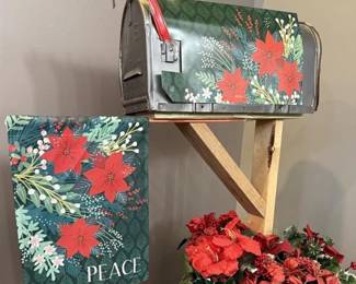 316 - Poinsettia Peace Mailbox Cover and Small Flag