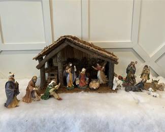 Lot 68 - RETIRED IN BOX Avon Nativity Set- Lot of 15