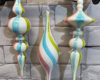 226 - NEW Robert Stanley Glass Ornaments- LOT OF 3