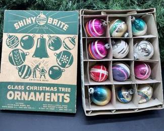 Lot 15: Shiny Brite and More Glass Ornaments- 12 IN BOX