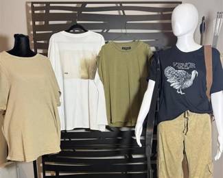 Lot 55: Large High End Venor Brand New Clothes*