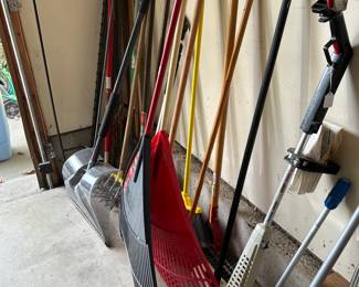 GARDEN TOOLS