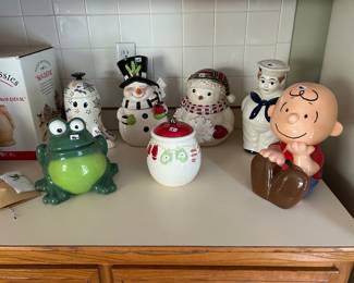 COOKIE JARS