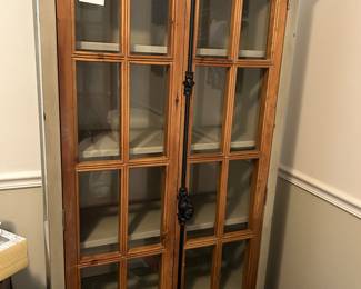 DISPLAY CABINET