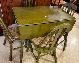 #70	Drop-Side Green Painted Table w/4 Chairs - 22-40x35x30	 $80.00 			
