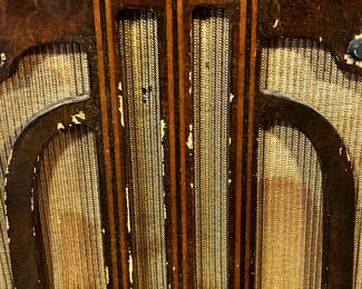 #215	Philco as is radio 	 $25.00 			
