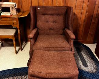 #64	Brown Club Chair w/ottoman 	 $65.00 			
