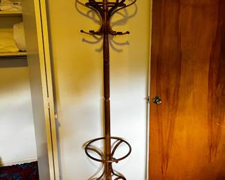 #85	Wood 6 Peg Hat Rack - 72" Tall	 $30.00 			
