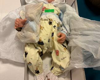 #162	Artist Studio collection Lee Middleton Original doll bunny blue doll with certificate 	 $65.00 			
