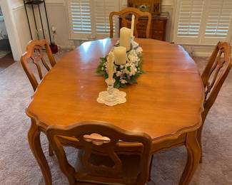 Dining room set- table