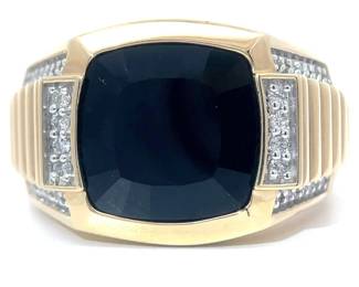 Gent's 0.25 Carat Natural Diamond & Onyx Signet Ring in Yellow Gold