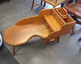 Cobbler table