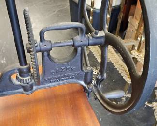 Dazey churn table