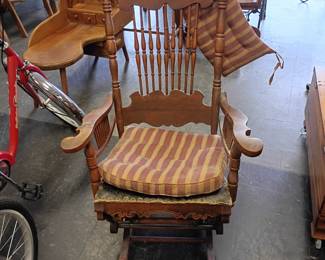 Glider rocker