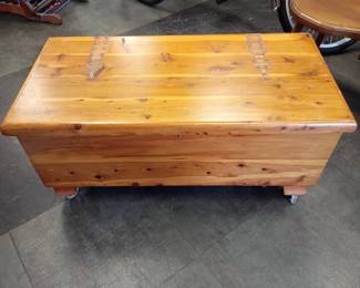 Lane Cedar chest