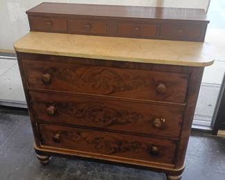 Mahogany 3 drawer chest w/marble top