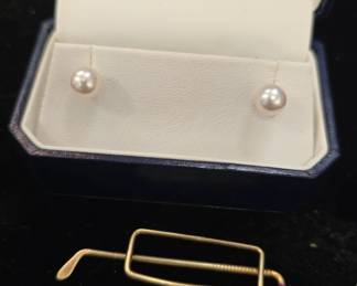 Gold Jewelry