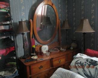 Nice dresser and mirror