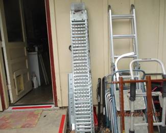 Trailer ramps