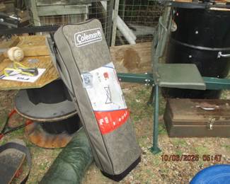 Coleman air mattress cot with vacuum 