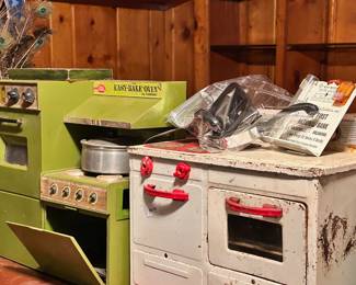 Vintage Tin Childrens Appliances