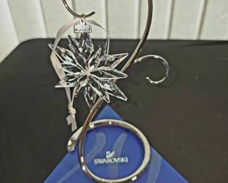 Swarovski Annual Snowflake Ornament 2012 - 20 years
Stand not for sale