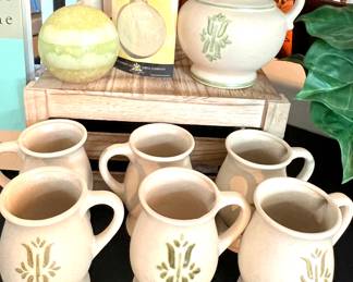 Royal Haeger dishes