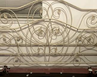 King Metal Headboard, Footboard & Frame