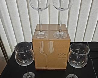 2 sets of 4 Lenox Wine Glasses - new in box