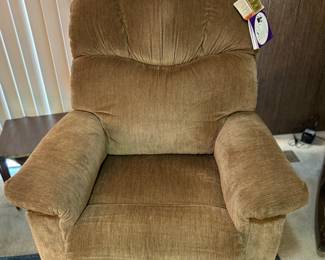 Lazboy Luxury-Lift*