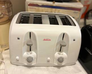 Sunbeam double /four piece toaster 