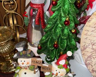 Christmas tree, snowmen