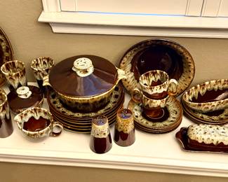 Vintage Canonsburg potter/ dinnerware 