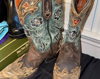 Dan Post Womens Blue Bird Wingtip Western boot 
