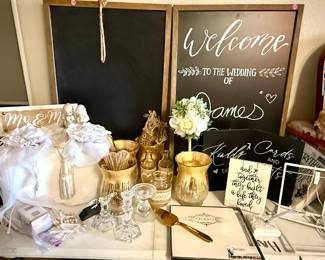 Wedding decor and supplies 