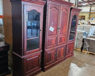 MEDIA / TV CABINETS / SHELVES