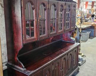 CHINA CABINET