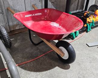 RADIO FLYER CHILDS WHEEL BARROW