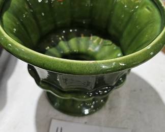 HAEGER USA GREEN CERAMIC PLANTER