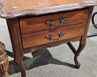 NIGHTSTAND