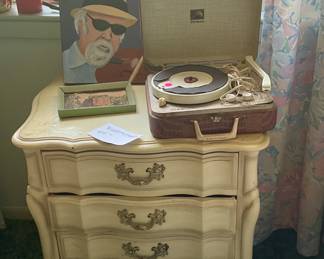 Night stand