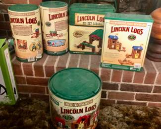 Classic Lincoln Logs