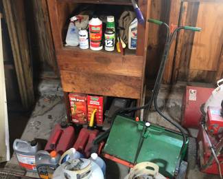 Lots of garden & yard supplies