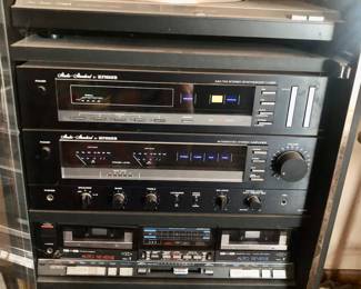 Complete Fisher Stereo Hi-Fi with turntable 