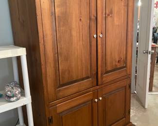 Wardrobe 