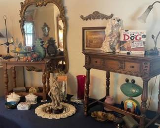 Misc decor.  Small tables, Lamp, Decorative items,