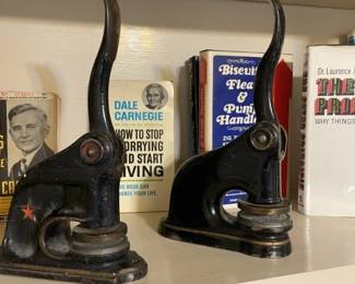 Embossed Seal - Corporate - Vintage