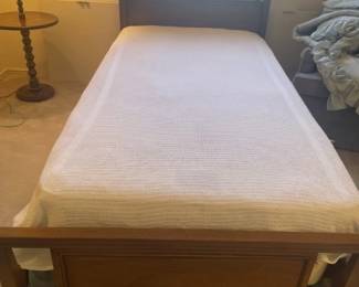 Twin Bed w/ frame