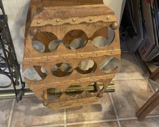 Wooden Barrel Wine Rack. - 10 Bottle