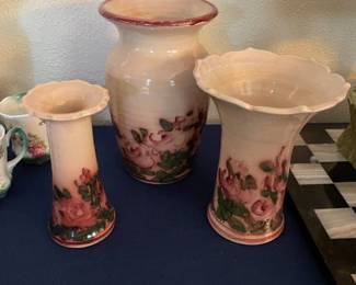 3 Vases